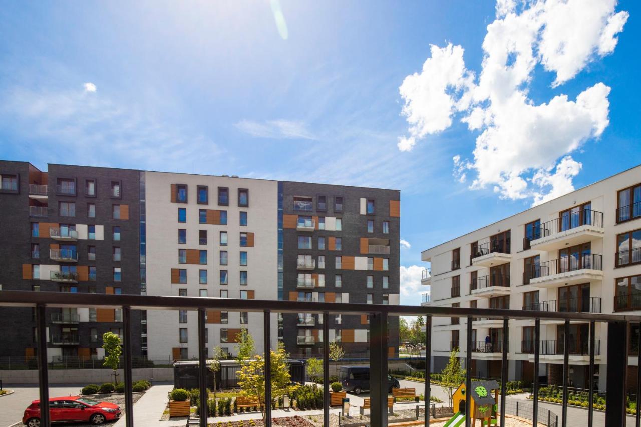 Apartament Jacuzzi Glass-house Station *